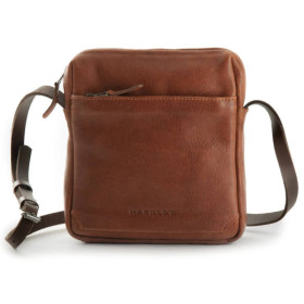 Ivy Lane Crossbag aus hellbraunem Leder. Mit Riemen aus Sattelleder.