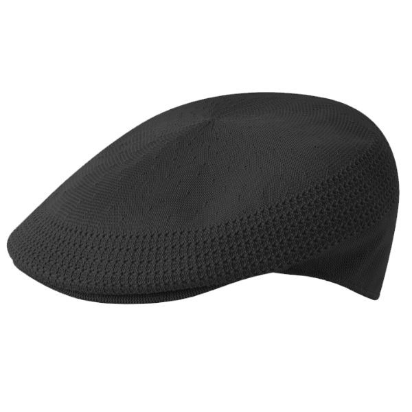 Modell mit grauer Kangol Tropic 504 Ventair Cap