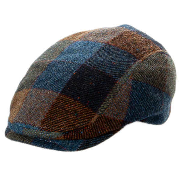 Wintercap für Herren, aus blau-kariertem Wollstoff