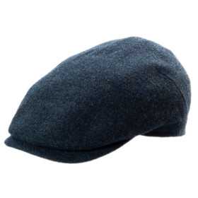 Schlichte, einfarbige Schiebermütze aus Wolle. Farbe Marine.